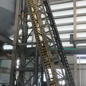 high-inclination conveyor